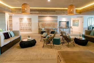Hotel Amara Cay Resort photo 3