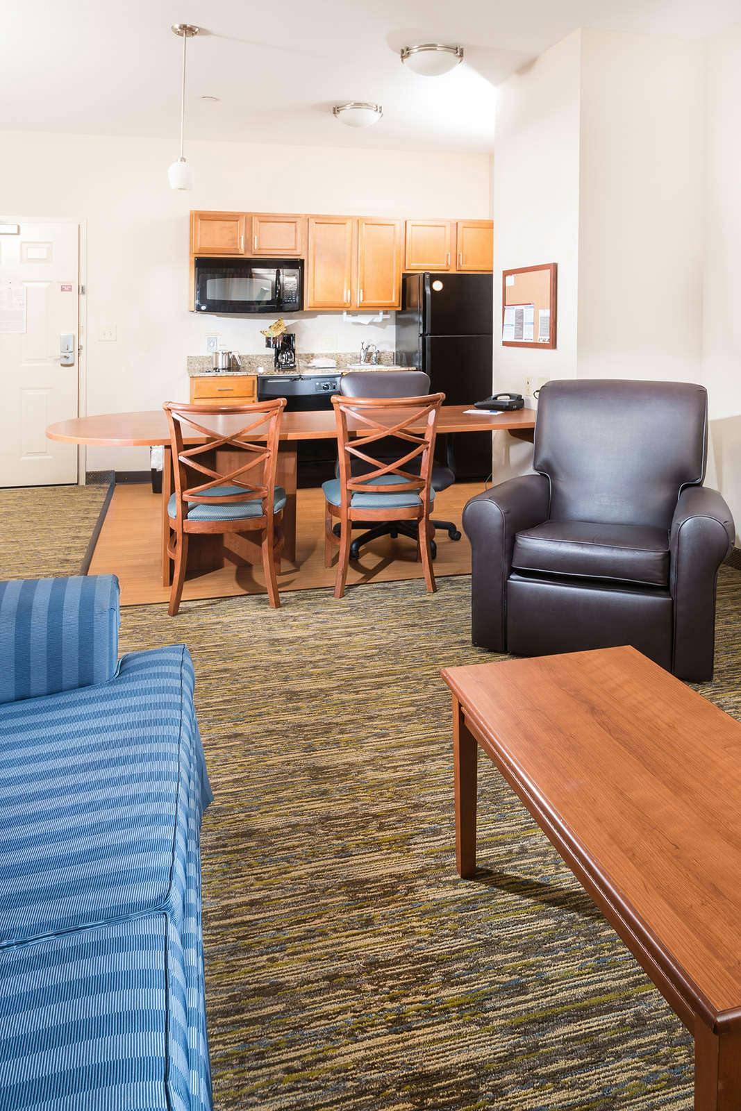 Hotel Candlewood Suites Wake Forest photo 5