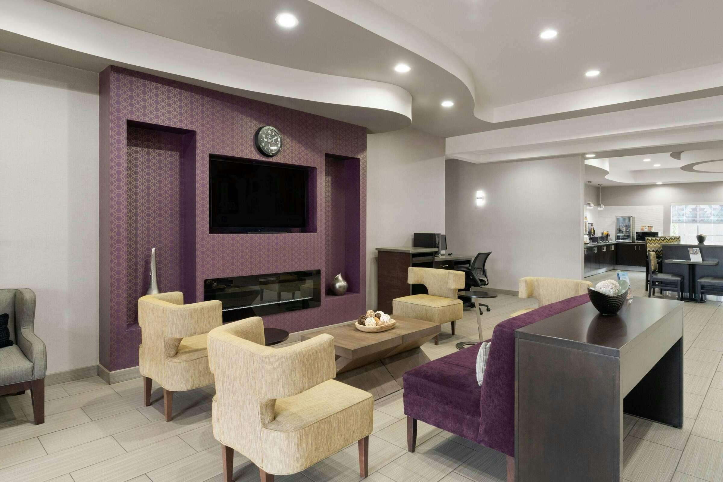 Hotel La Quinta Inn Ste Denham Sprng photo 5