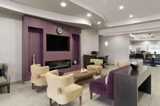 Hotel La Quinta Inn Ste Denham Sprng photo 5
