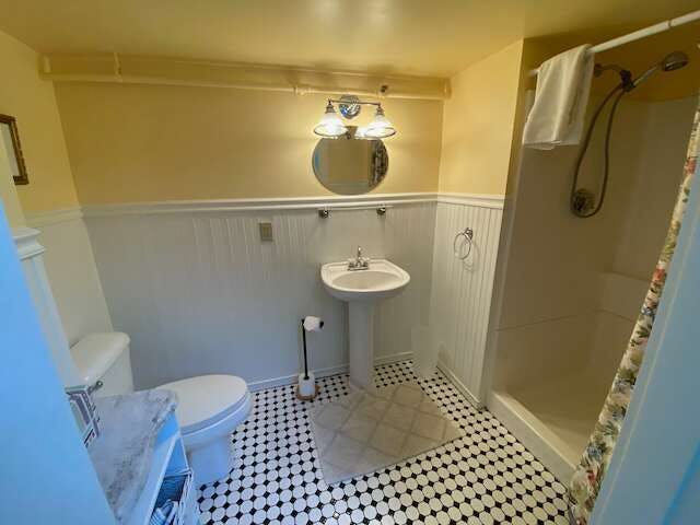 James Place Inn