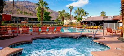 Caliente Tropics Hotel
