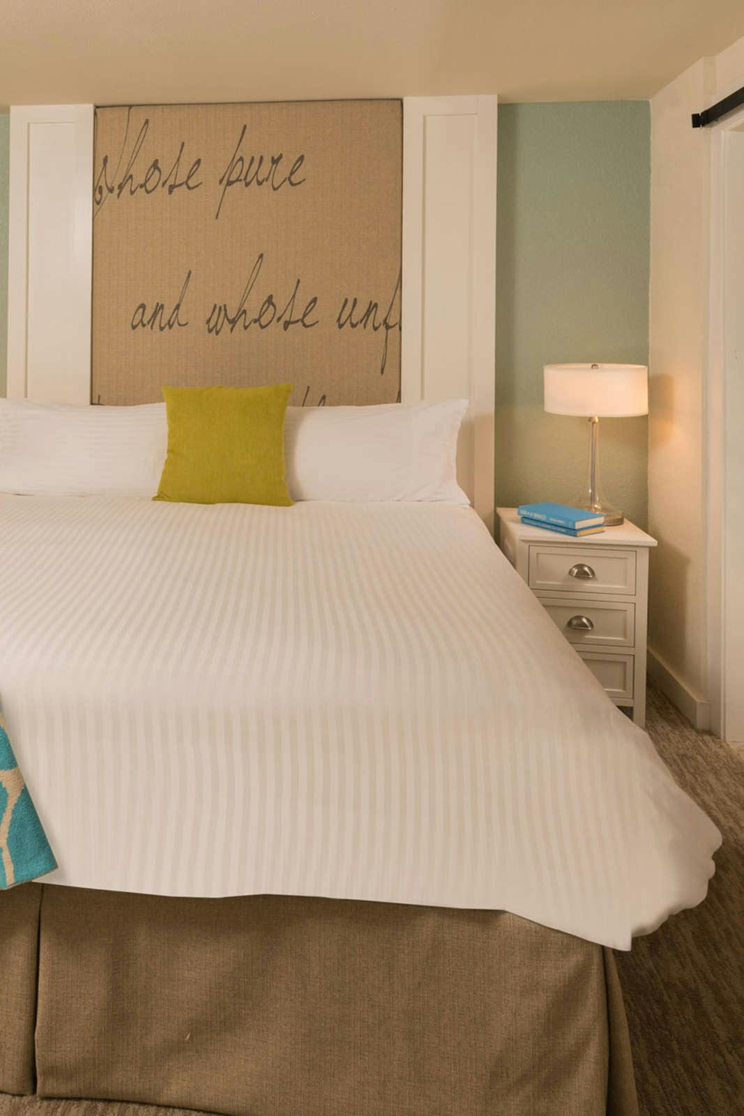 Hotel Beach House Suites photo 2