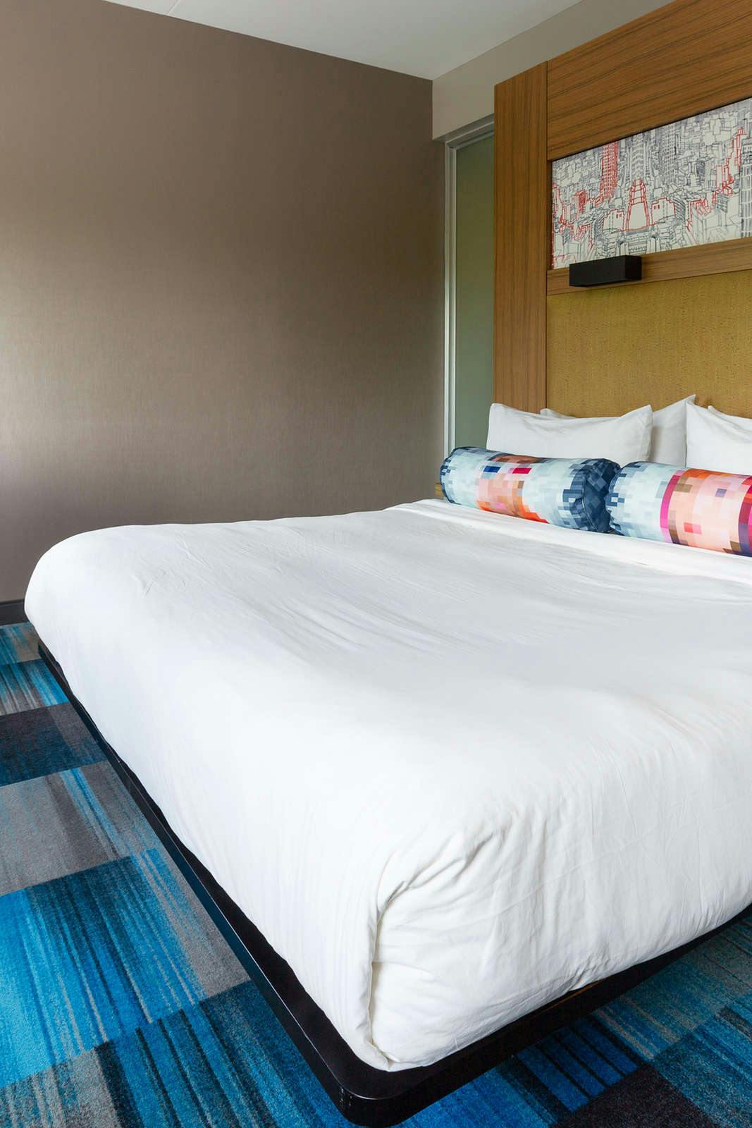 Hotel Aloft Lexington photo 2