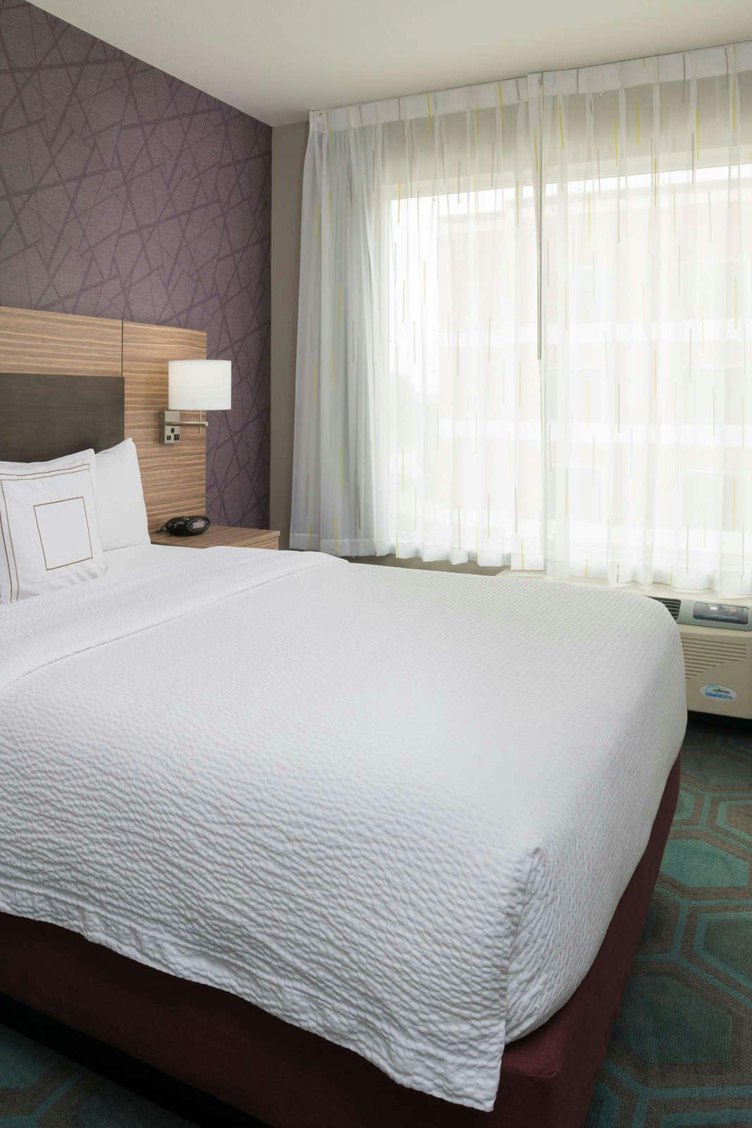 Hotel TownePlace Suites by Marriott Chicago Schaumburg photo 2