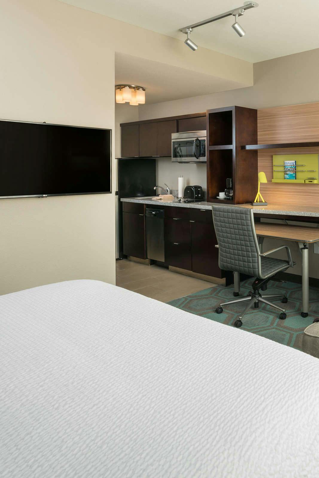 Hotel TownePlace Suites by Marriott Chicago Schaumburg photo 5