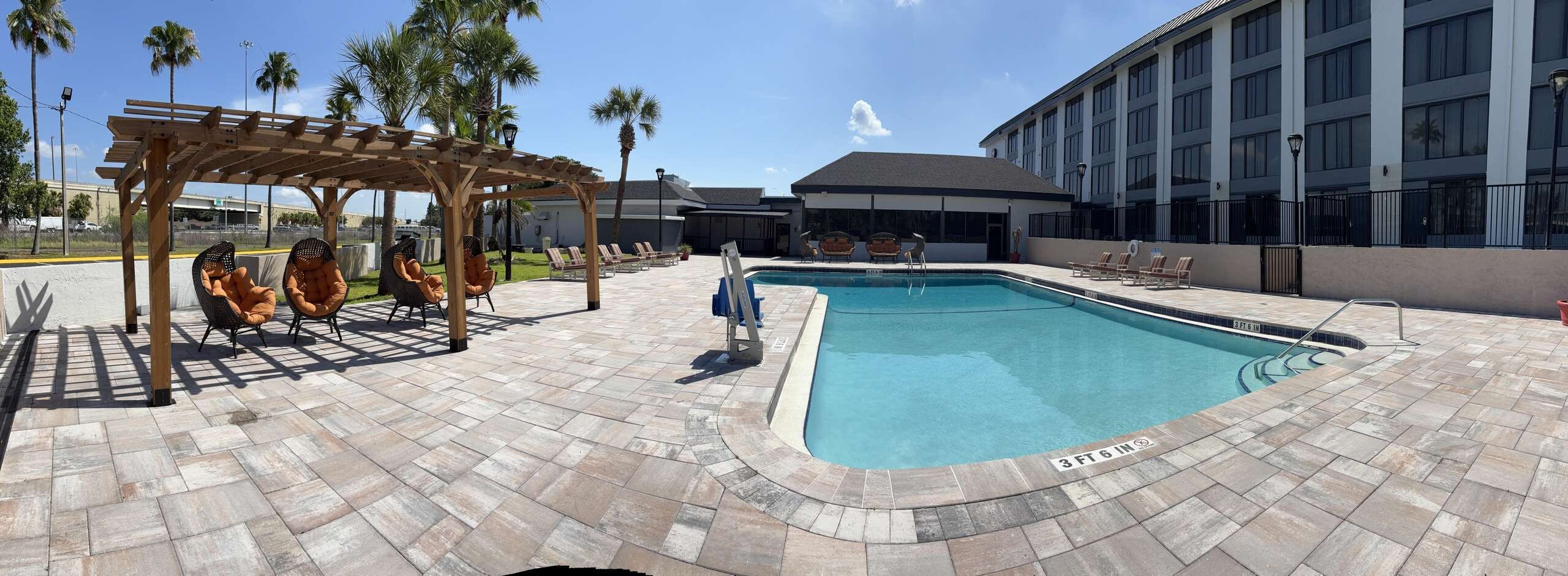 Hotel Best Western Premier Lakeland North photo 2