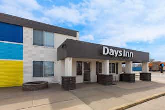 Hotel Days Inn by Wyndham Pierre photo 2
