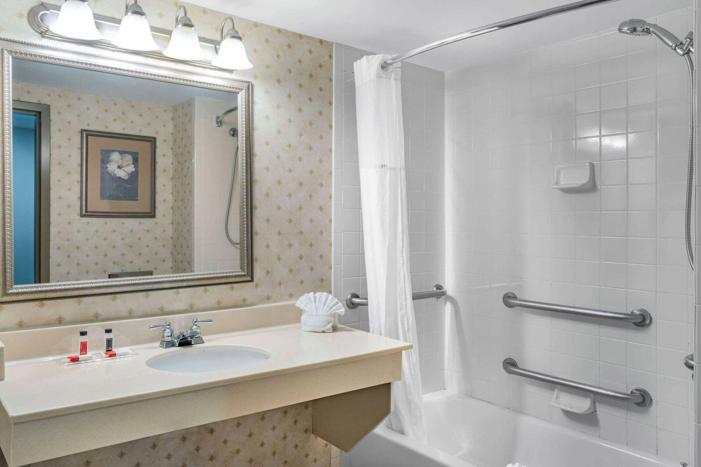 Hotel Wingate by WY Duluth/Atlanta photo 3
