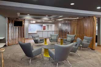 Hotel SpringHill Suites by Marriott Williamsburg photo 2