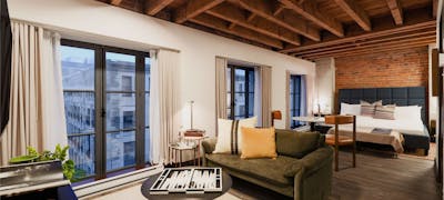 Bresoles Hotel