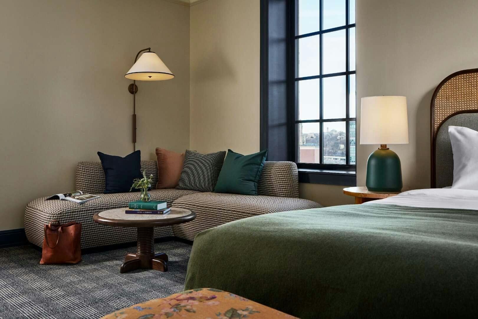 Hotel Cincinnati's Fidelity Hotel photo 4