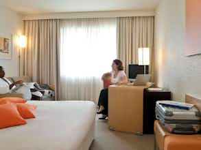 Hotel Novotel Massy Palaiseau photo 3