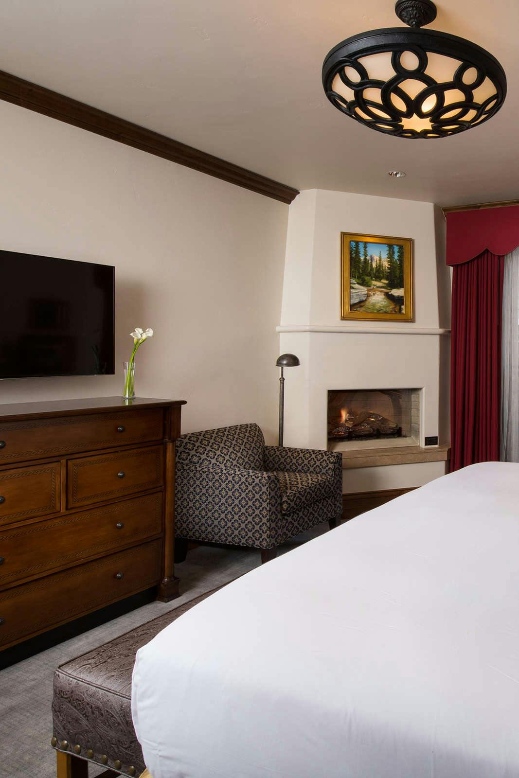 Hotel The Arrabelle at Vail Square photo 3