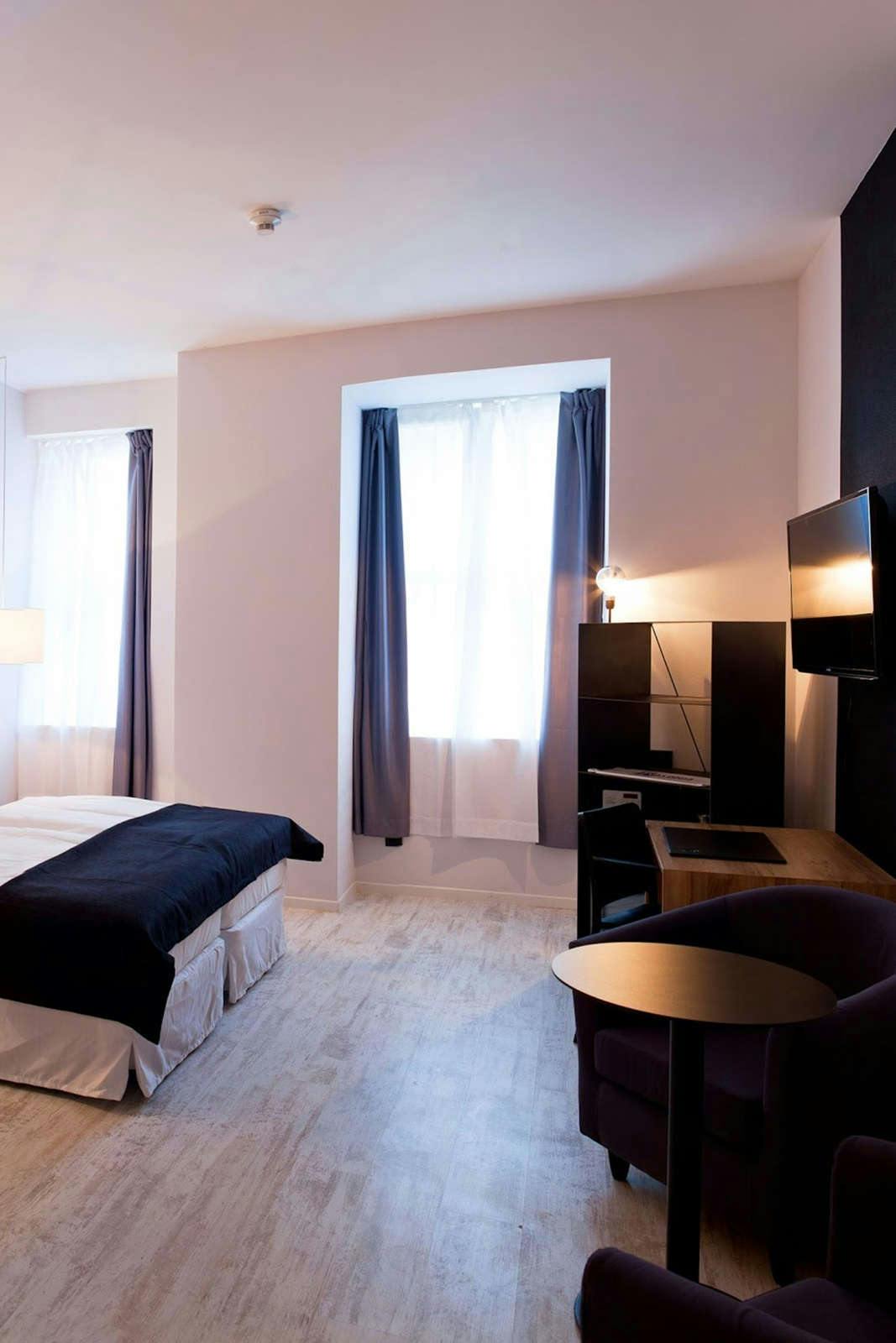 Hotel Catalonia Berlin Mitte photo 2