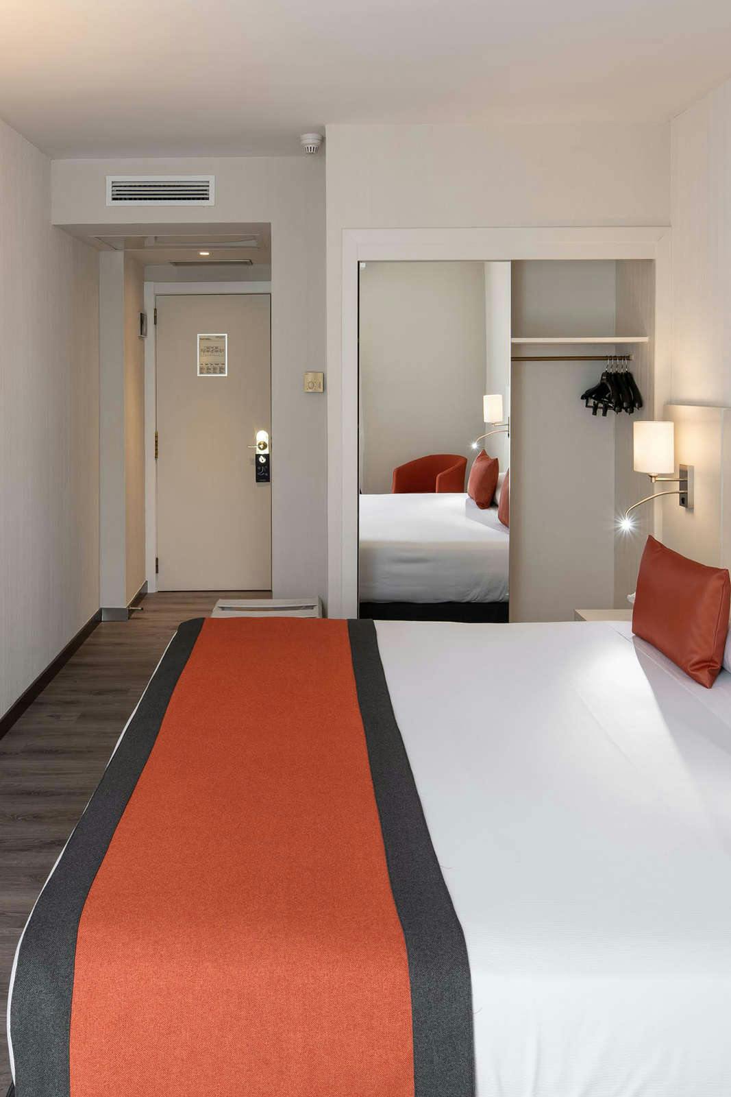 Hotel Catalonia Bristol photo 3