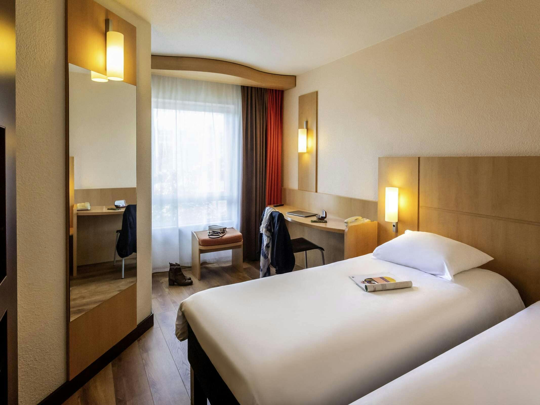 Hotel ibis Antwerpen Centrum photo 4