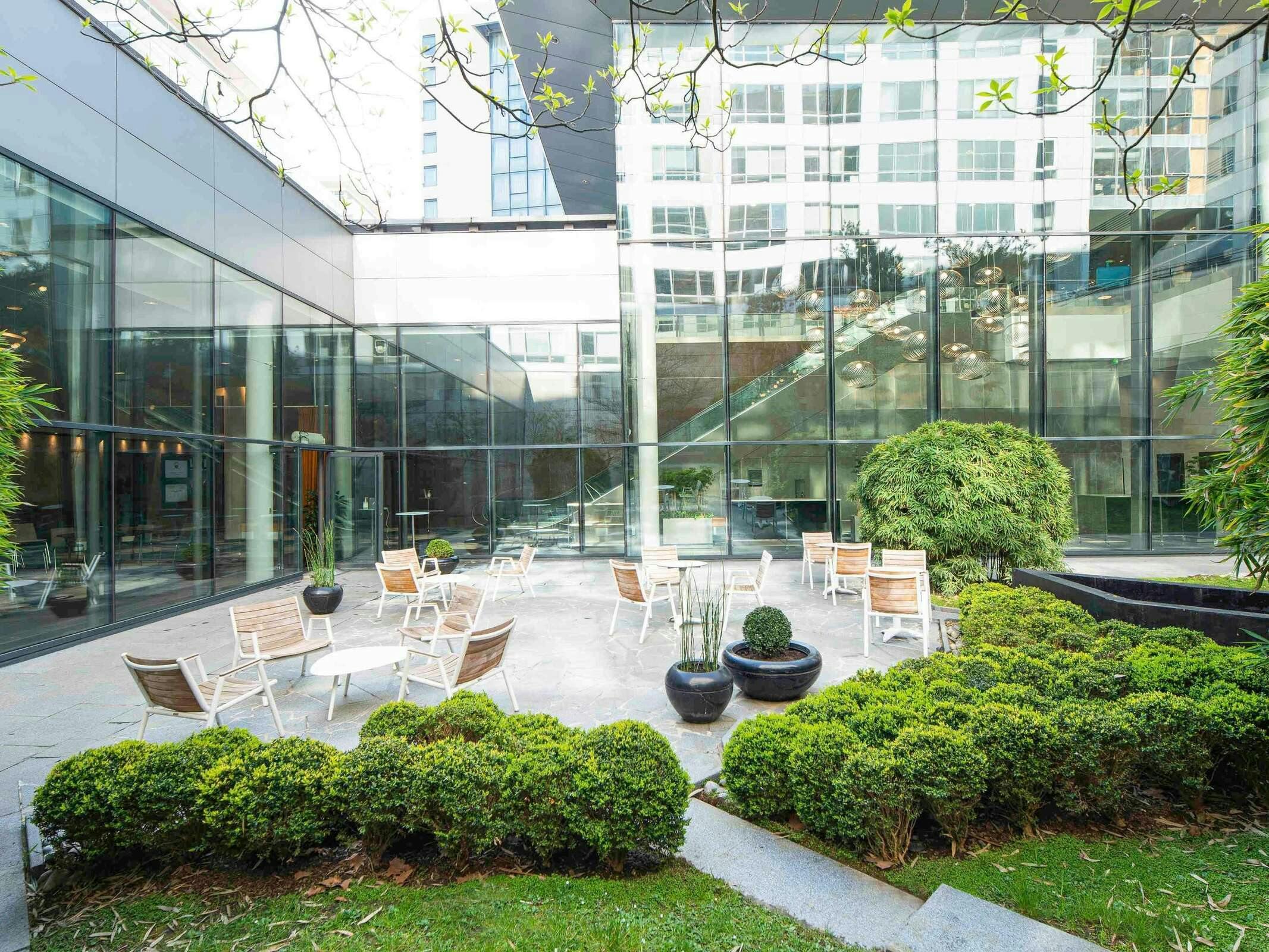 Hotel Pullman Paris Centre Bercy photo 2