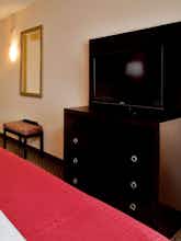 Hotel Holiday Inn Hotel & Suites Cary photo 2