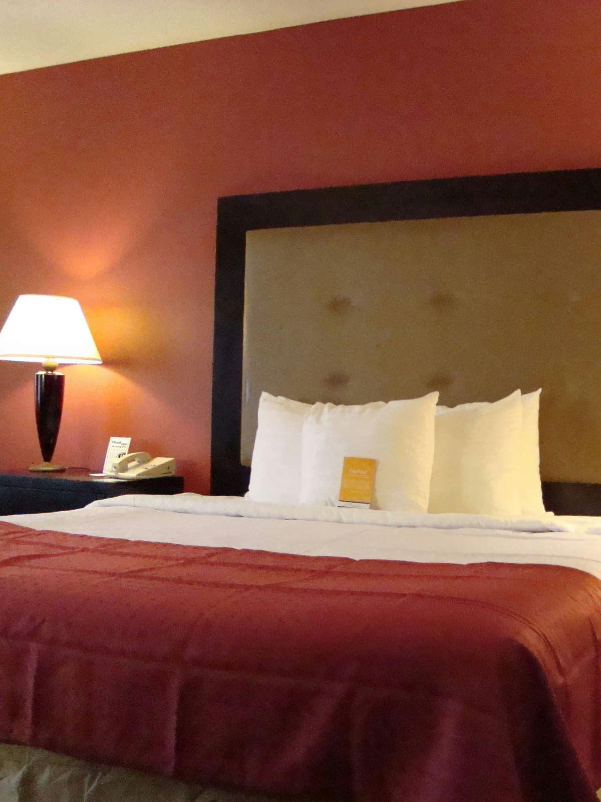 Hotel Holiday Inn Hotel & Suites Cary photo 1