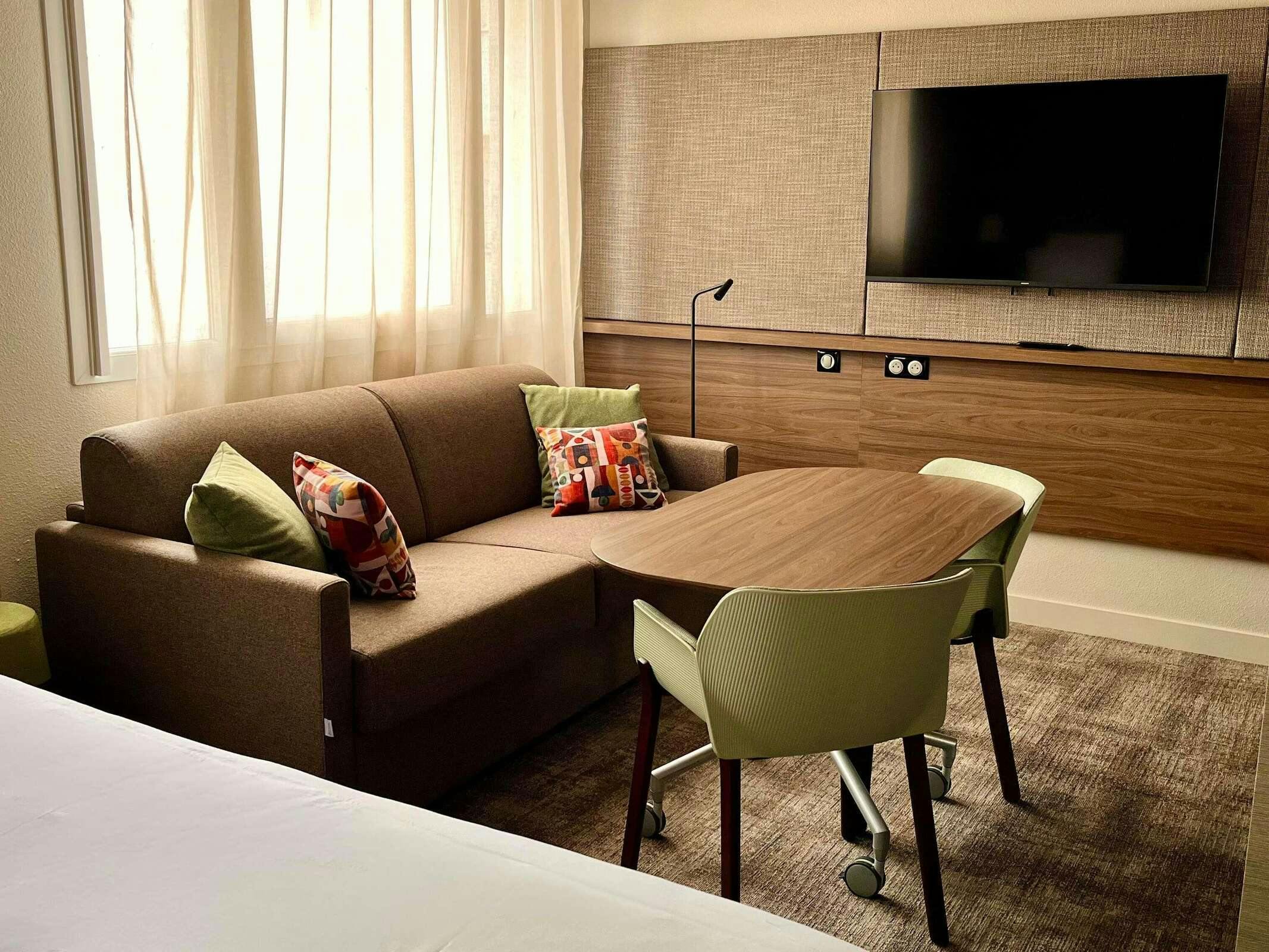 Hotel Novotel Suites Clermont Ferrand Polydome photo 4