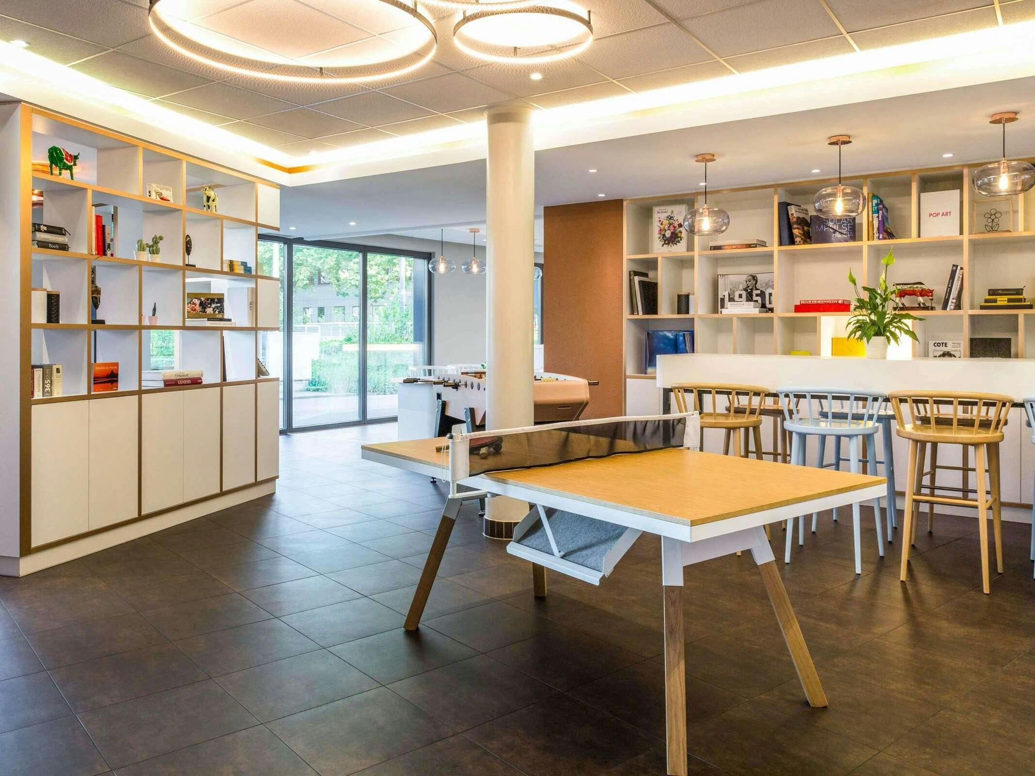 Hotel ibis Geneve Petit Lancy photo 2
