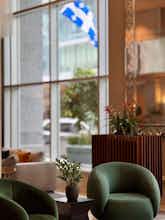 Hotel Warwick Le Crystal Montreal photo 4