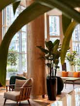 Hotel Warwick Le Crystal Montreal photo 5