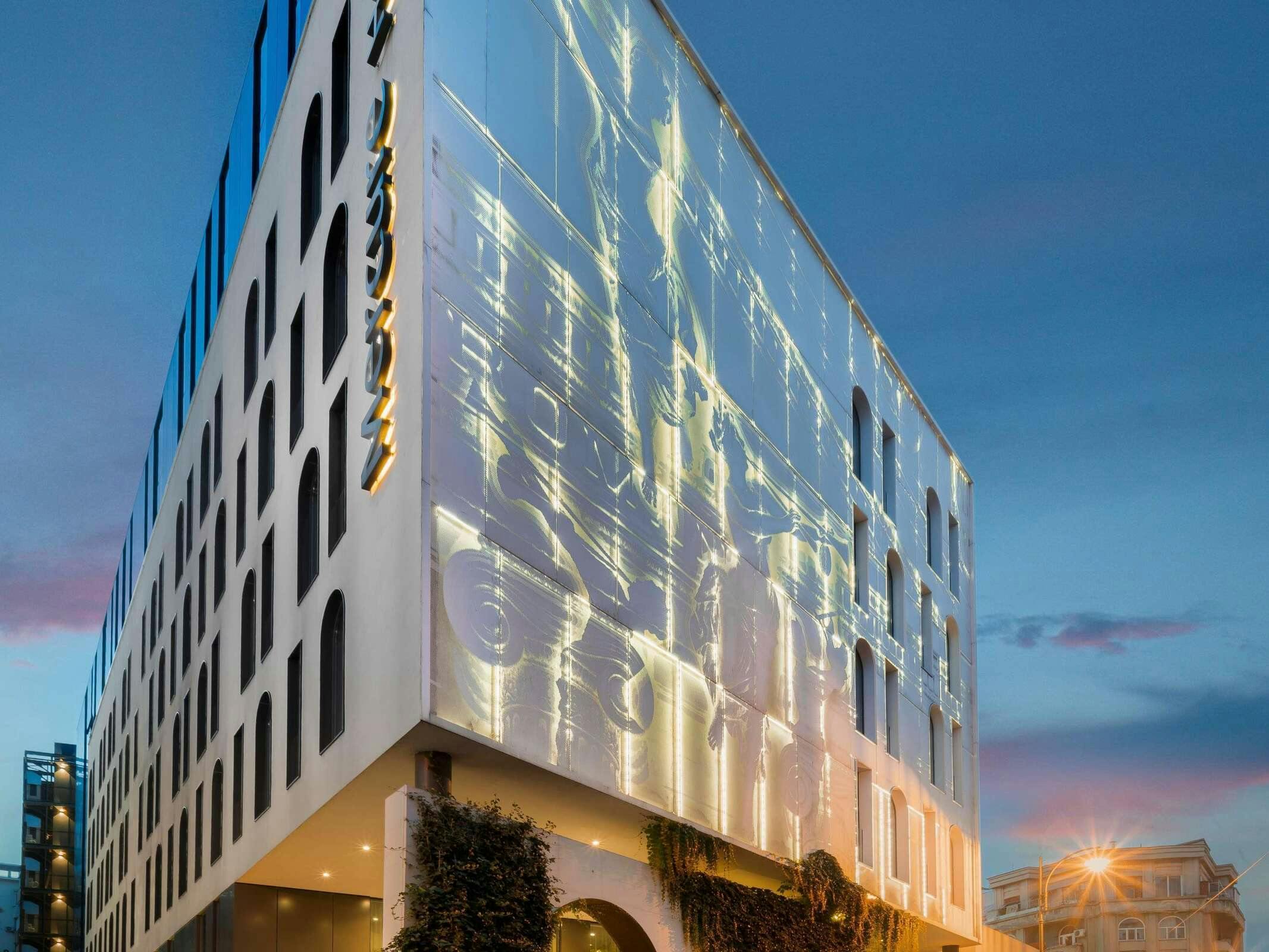 Hotel Mercure Bucharest City Center photo 1
