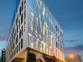 Hotel Mercure Bucharest City Center photo 1