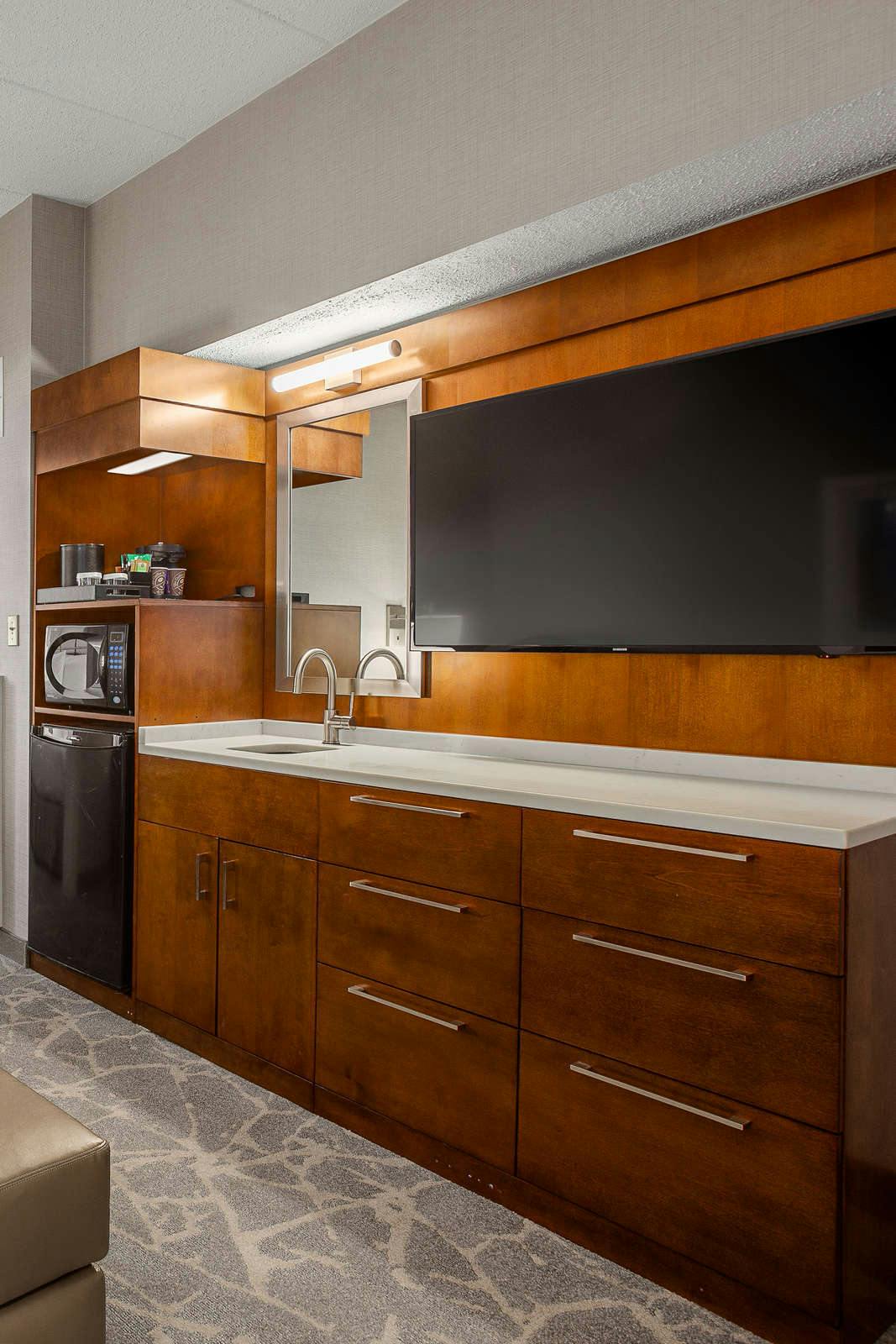 Hotel Embassy Suites by Hilton Boston Marlborough photo 3