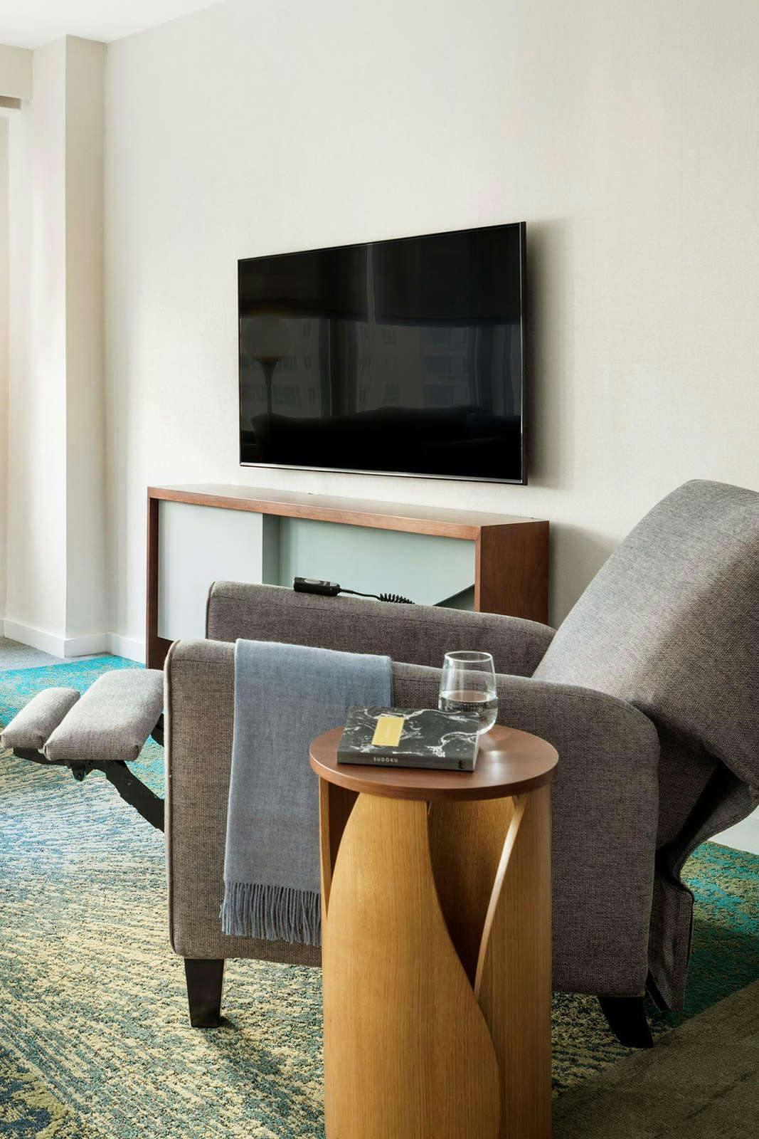 Gardens Suites Hotel By Affinia New York City Hoteltonight