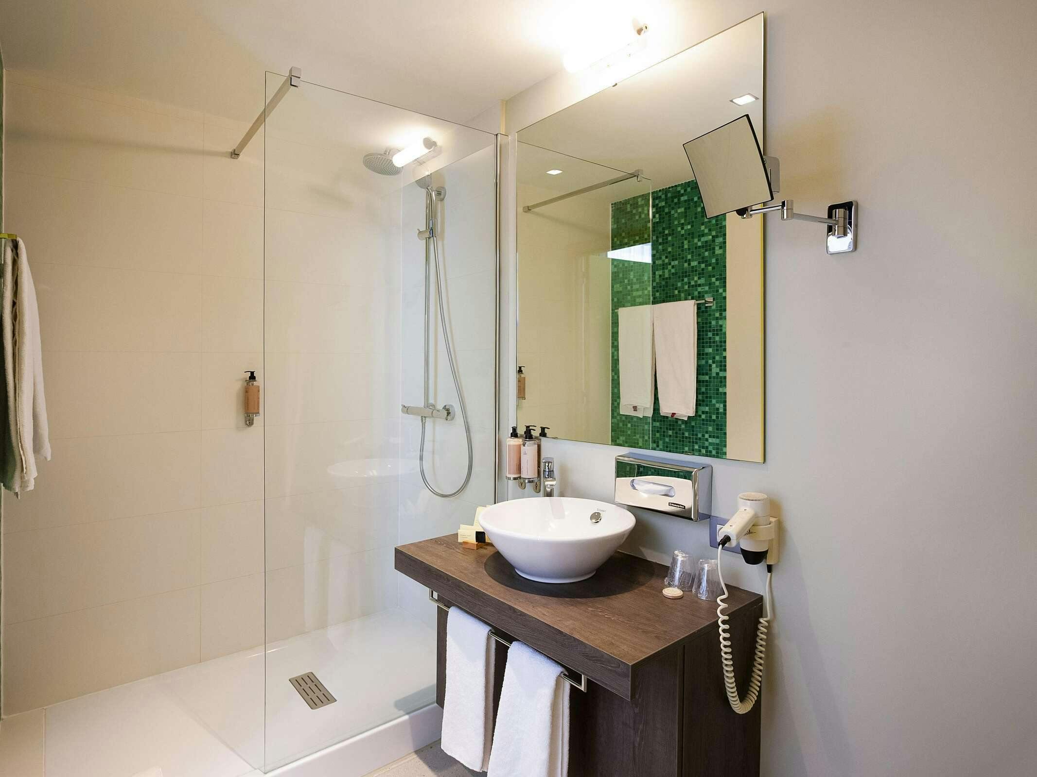 Hotel Ibis Styles Kortrijk Expo photo 5