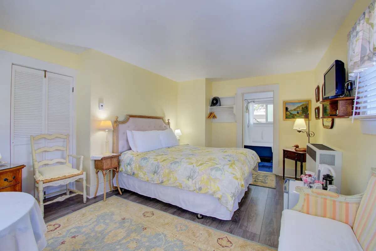 Hotel Secret Garden Inn and cottages photo 3