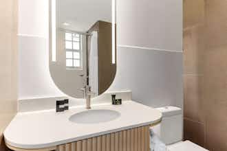 Hotel Waldorf Towers photo 4