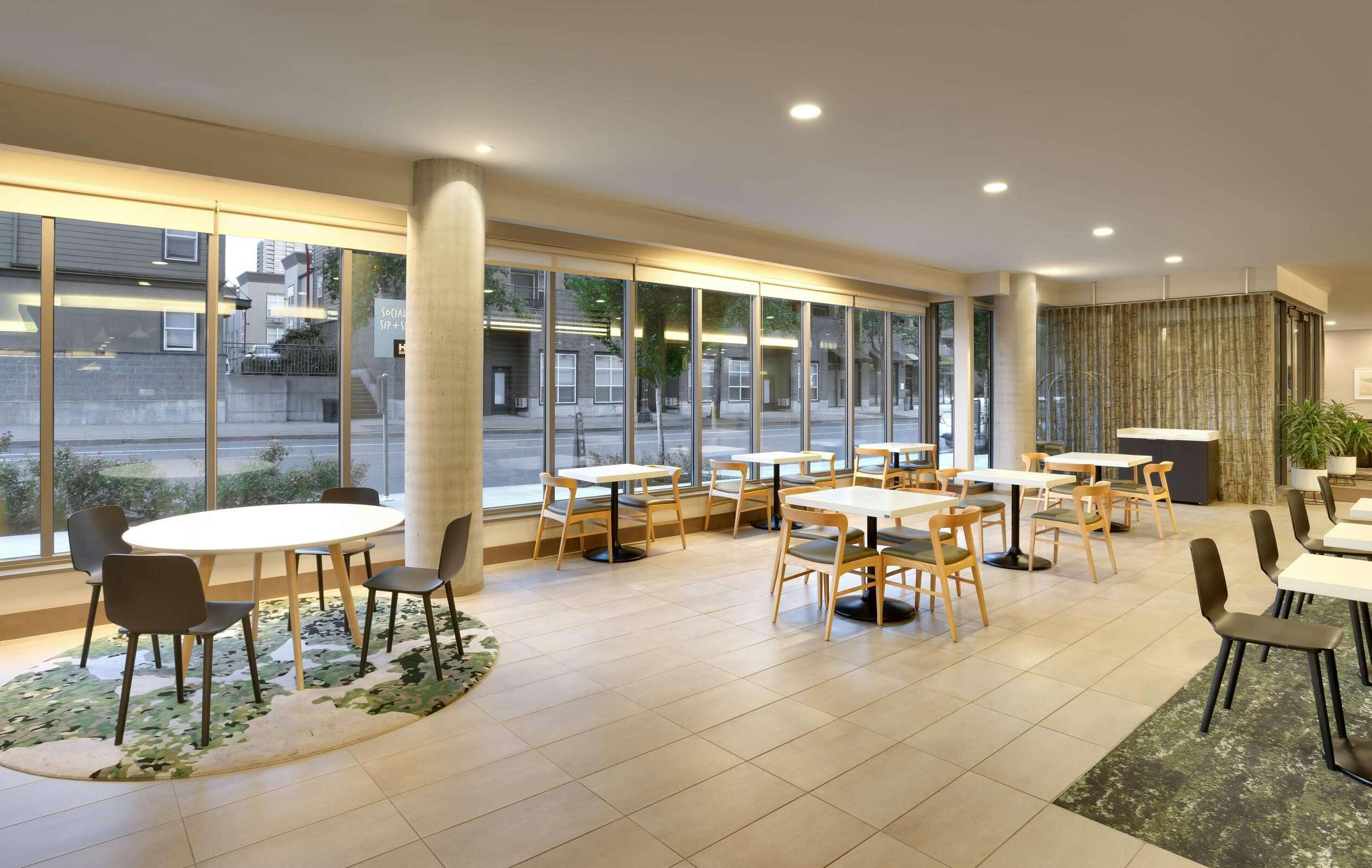 Hotel Hyatt House Portland/Downtown photo 4