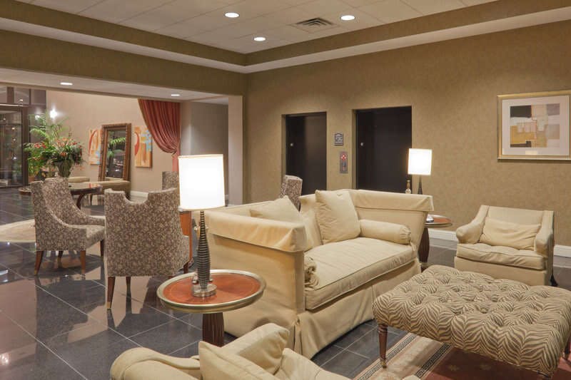 Hotel Holiday Inn Express & Suites Carbondale University Area By Ihg photo 1