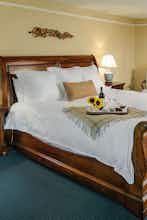 Hotel The Simsbury Inn photo 4