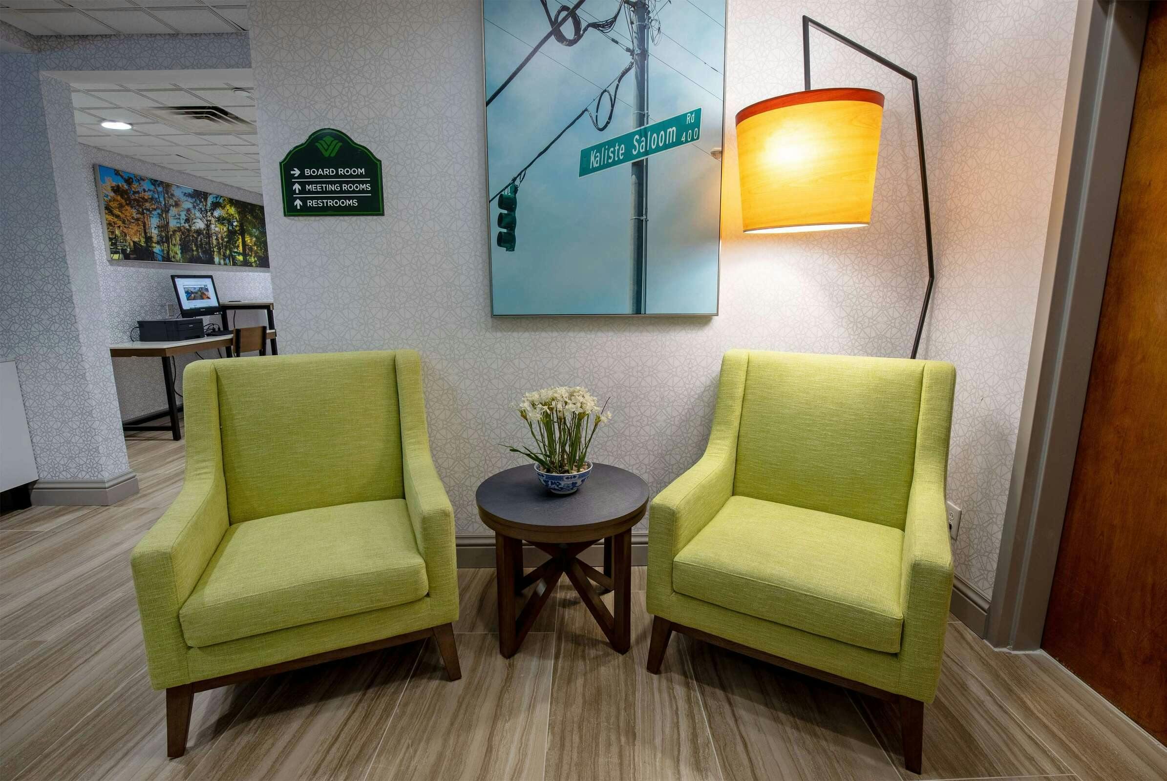 Hotel Wingate Lafayette Airport photo 2
