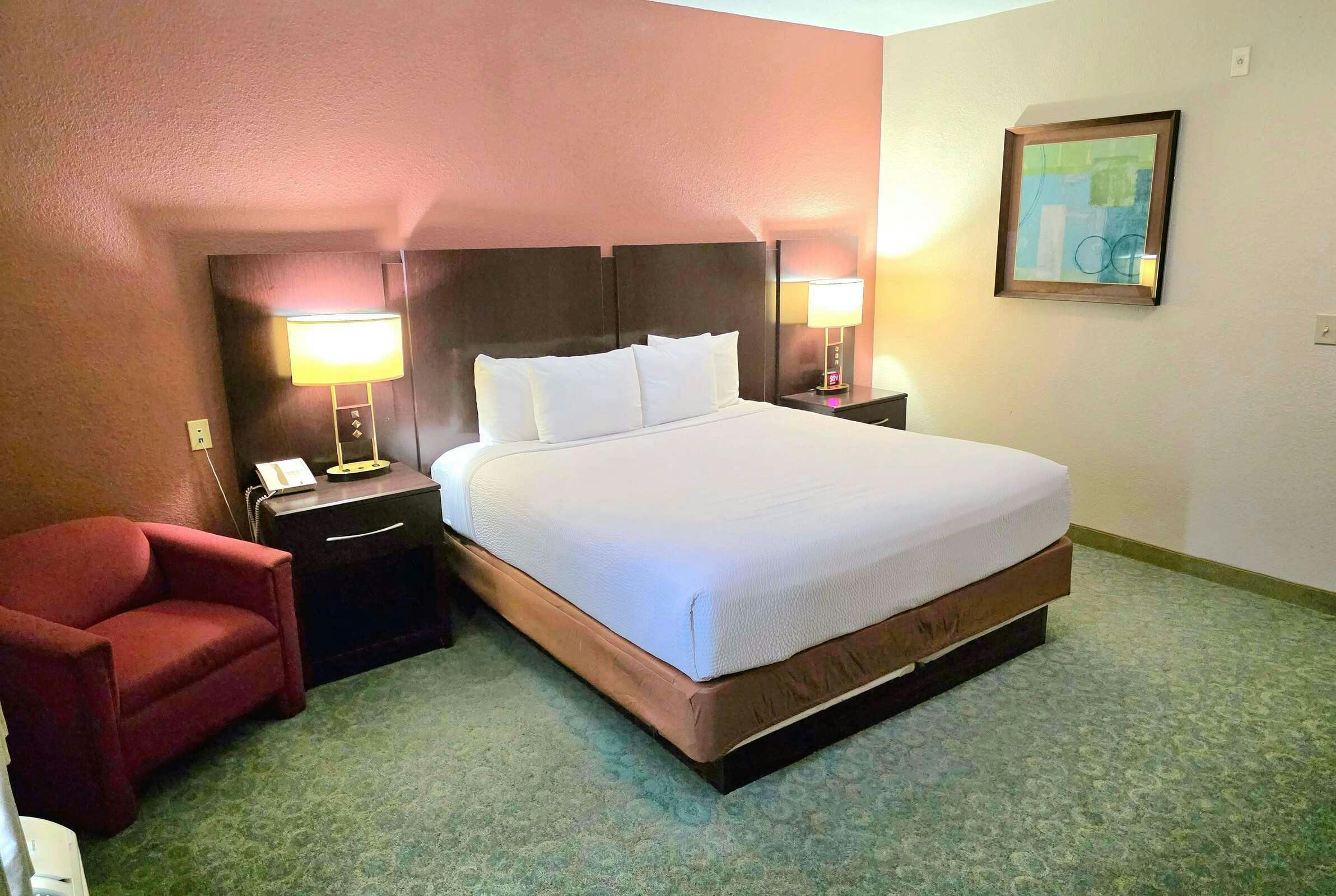 Hotel Ramada South Waco photo 5