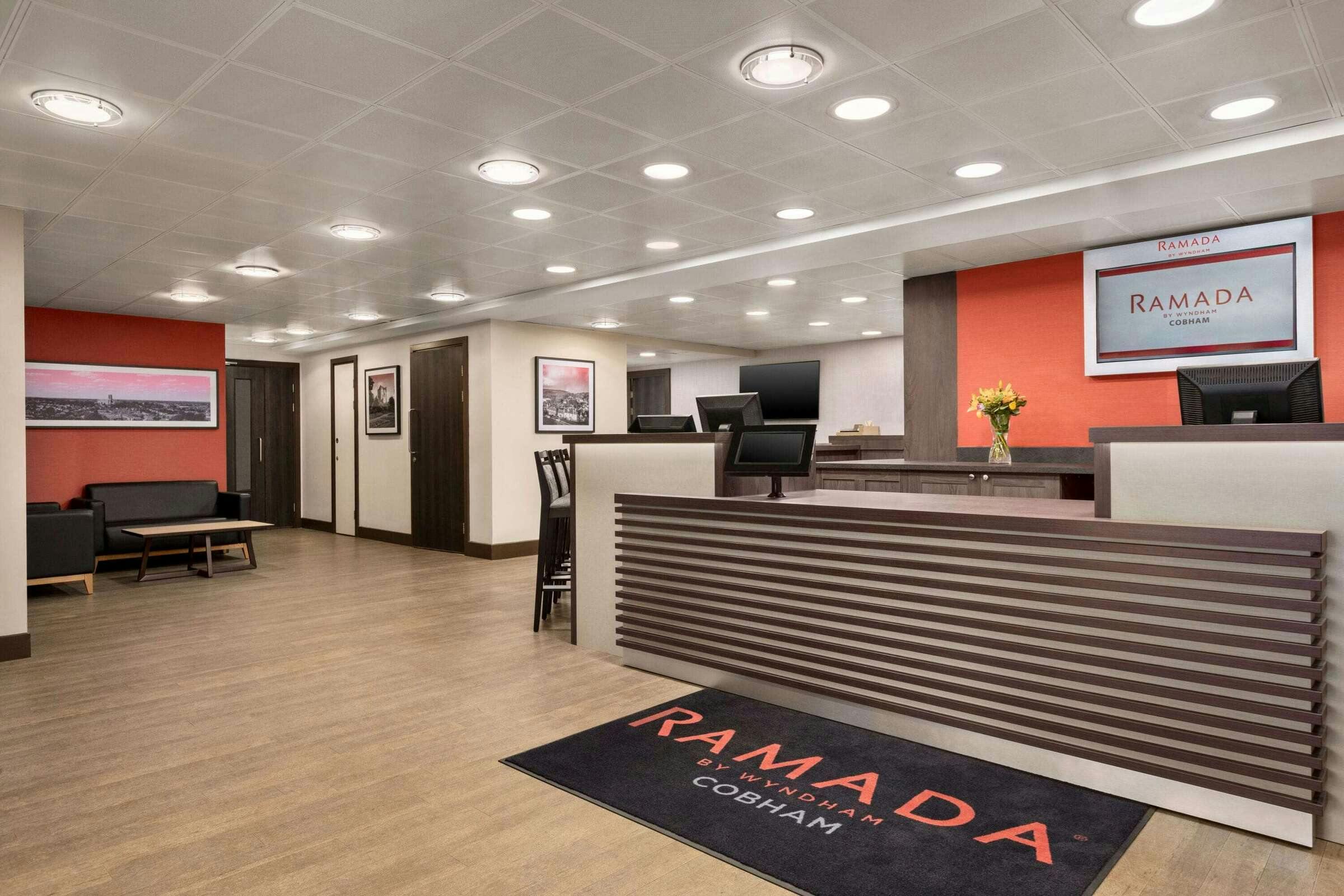 Hotel Ramada by Wyndham Cobham photo 4