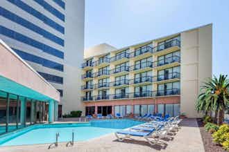 Hotel Wyndham Virginia Beach Oceanfront photo 3