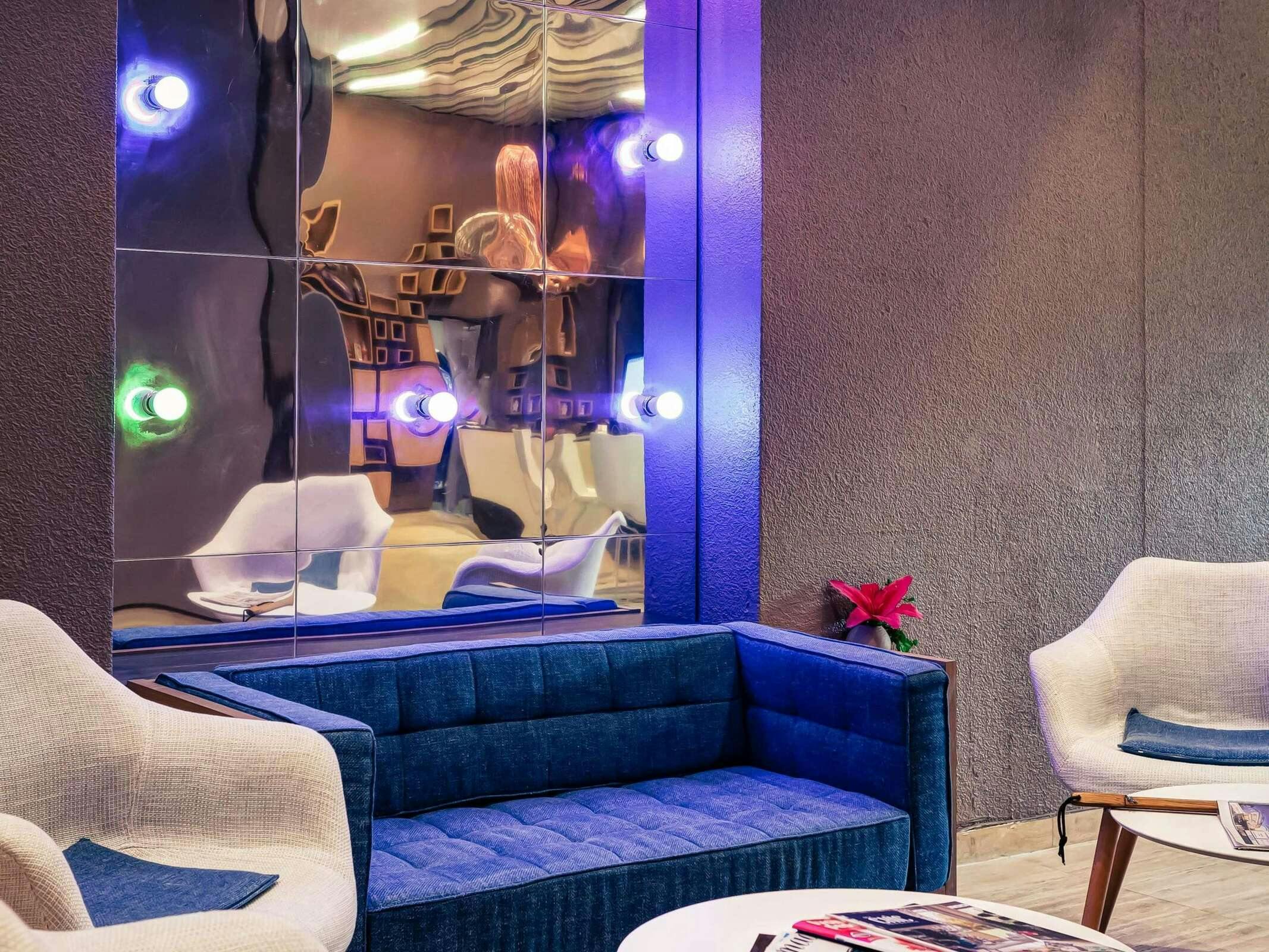 Hotel Hotel Mercure Lyon Charbonnieres photo 1