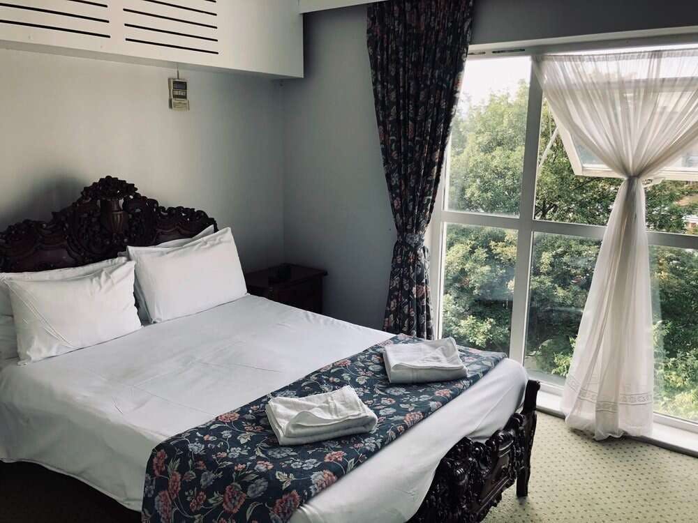 My Place Hotel