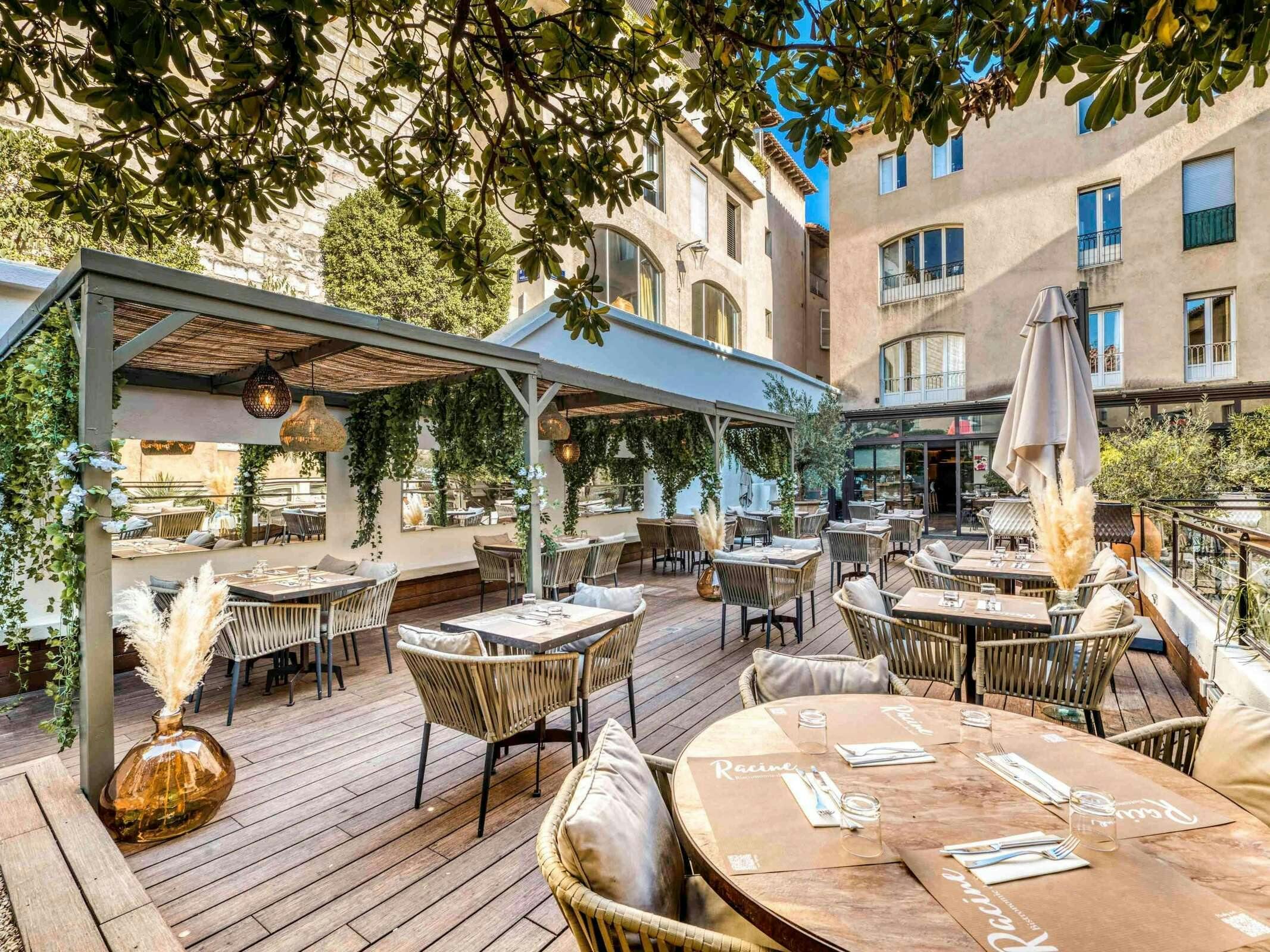 Hôtel Mercure Pont d'Avignon