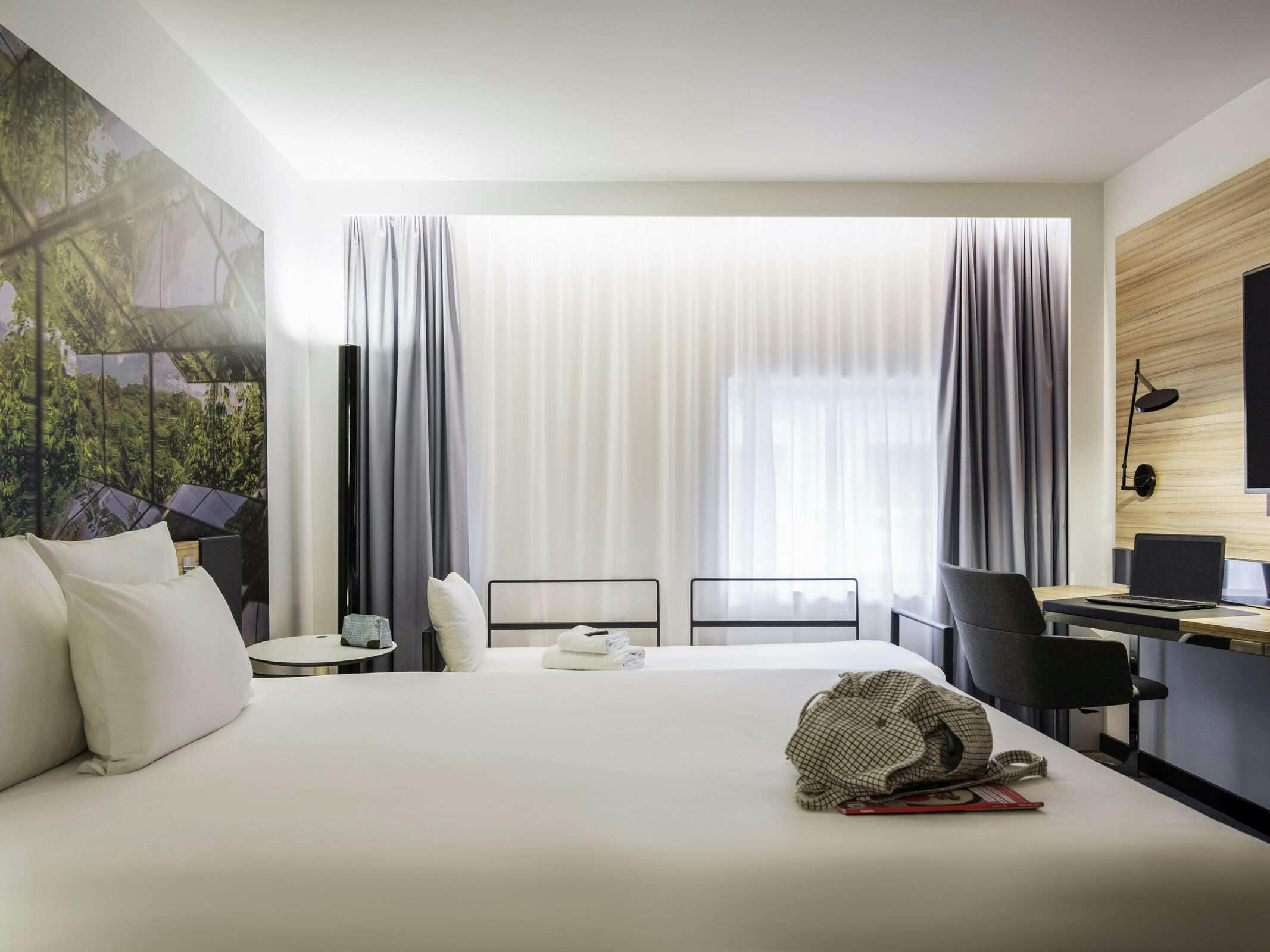 Hotel Novotel Den Haag City Centre photo 3
