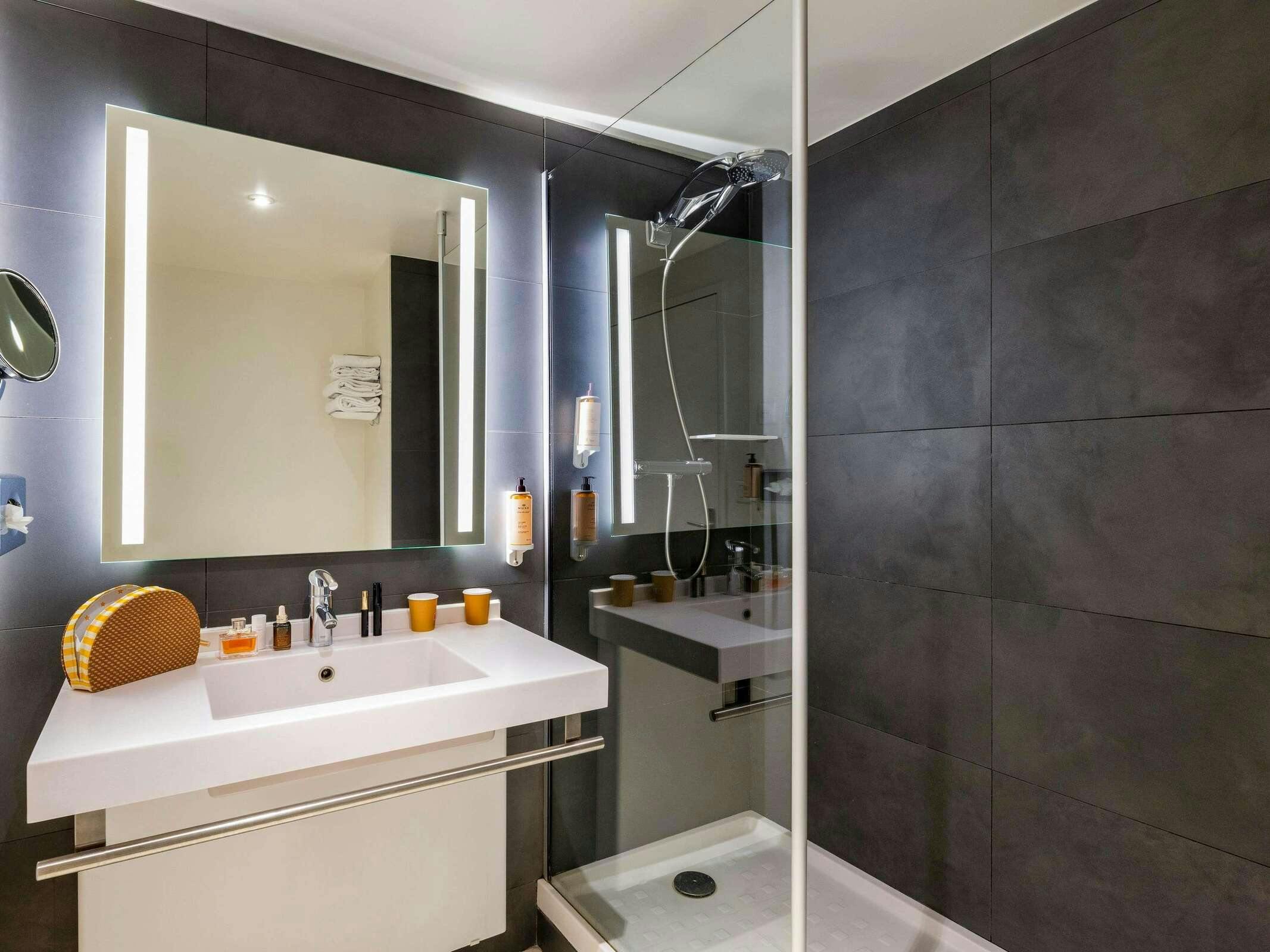 Hotel Mercure Lyon Lumiere photo 3