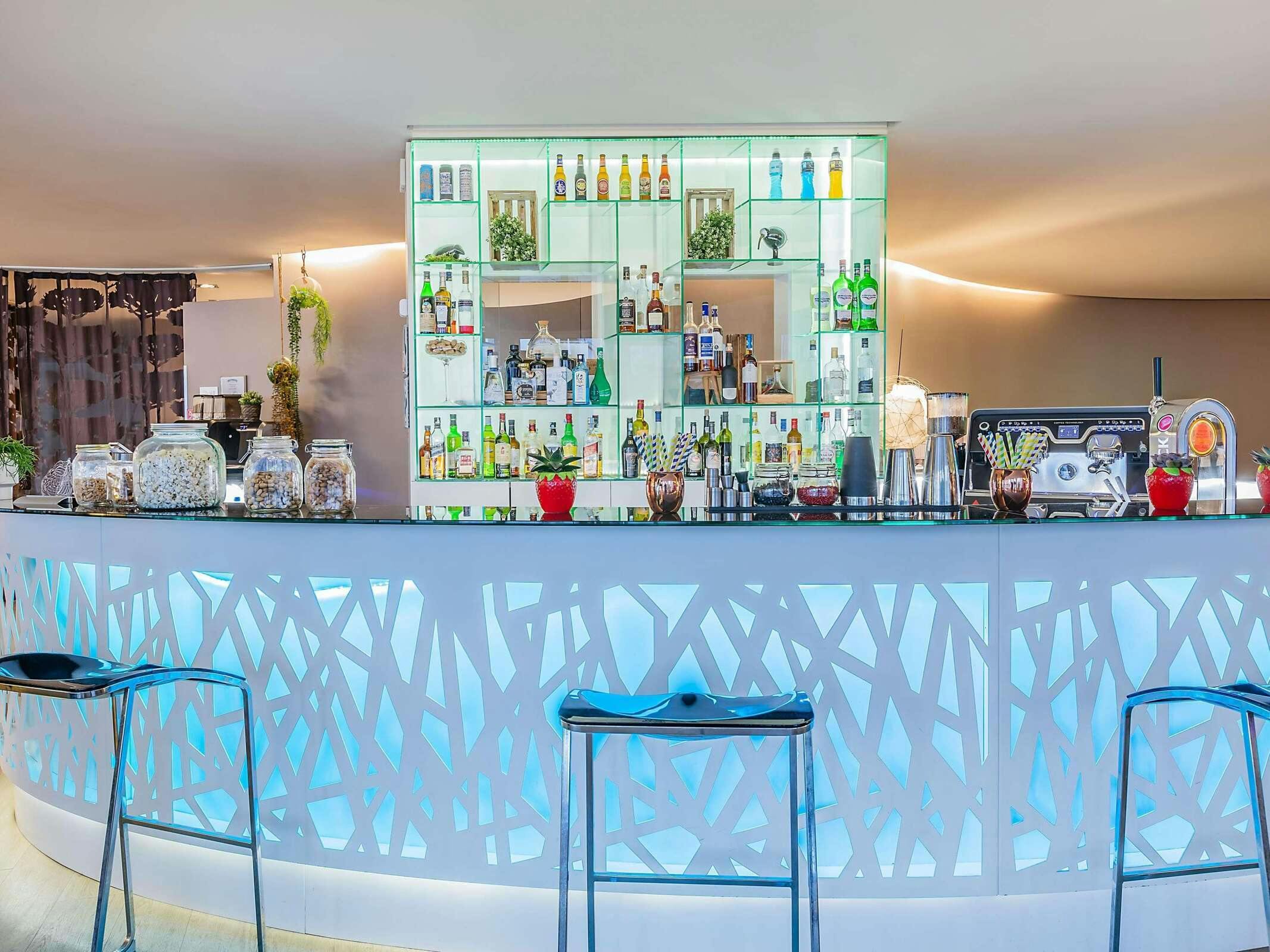 Hotel Novotel Setubal photo 1