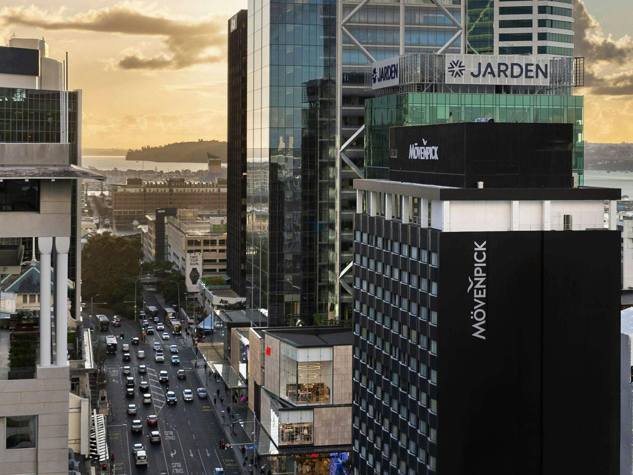 Hotel Mövenpick Hotel Auckland photo 3