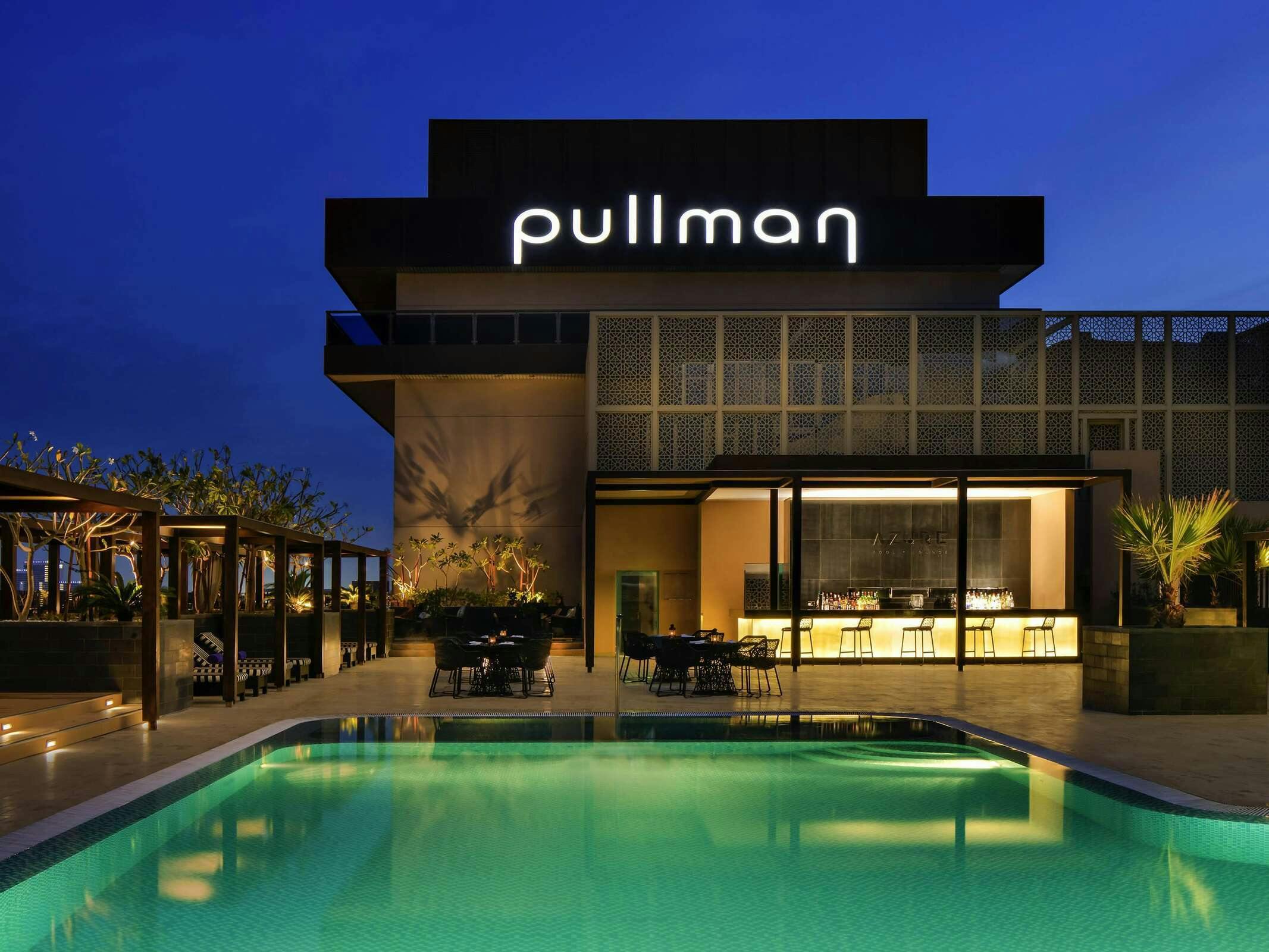 Hotel PULLMAN DUBAI CREEK CITY CENTRE photo 1